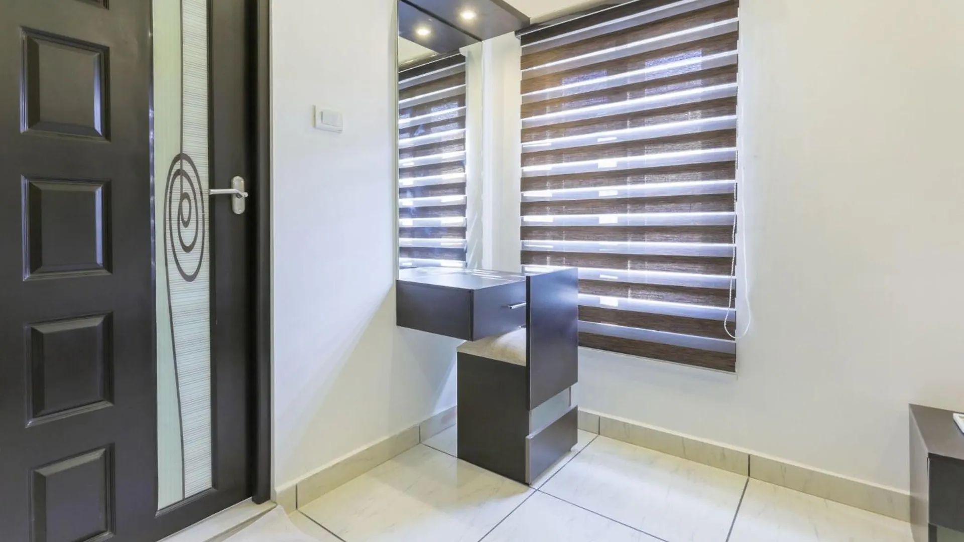 F Square Hotel Kochi India